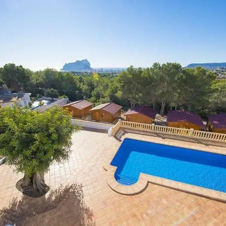 Sleeps 8 Pool Villa *