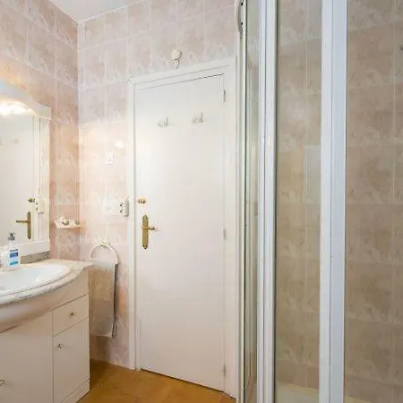 Villa Sleeps 8 Pool Casas de Torrat